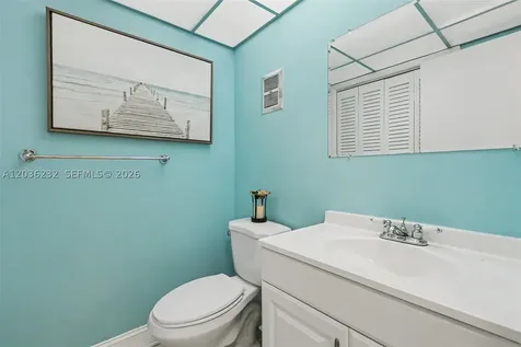 2500 NE 9th Street Fort Lauderdale FL 33304