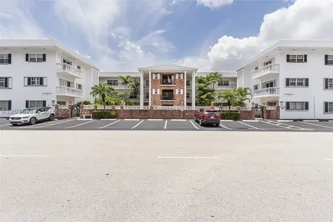 2500 NE 9th Street Fort Lauderdale FL 33304