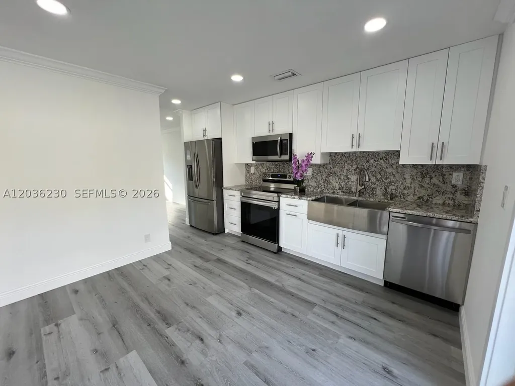 3421 NE 5th Avenue Pompano Beach FL 33064