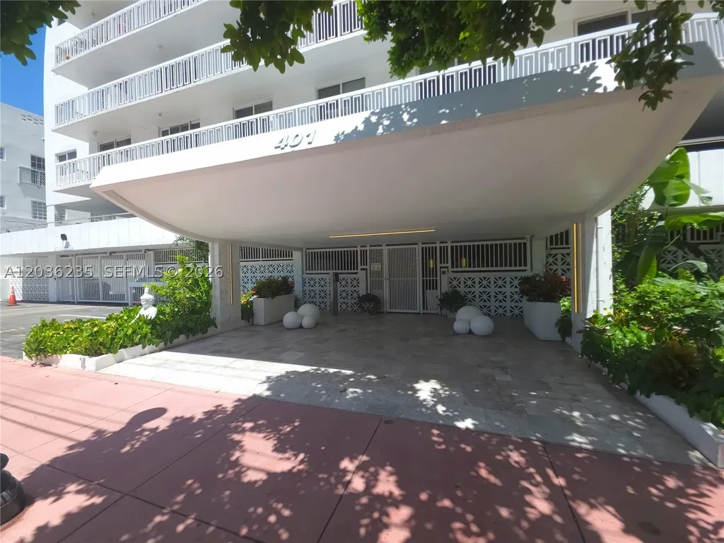 401 Ocean Drive Miami Beach FL 33139
