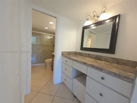 401 Ocean Drive Miami Beach FL 33139