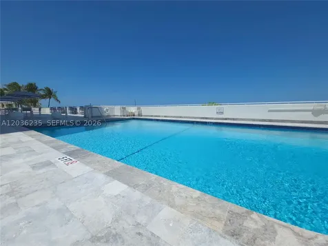 401 Ocean Drive Miami Beach FL 33139