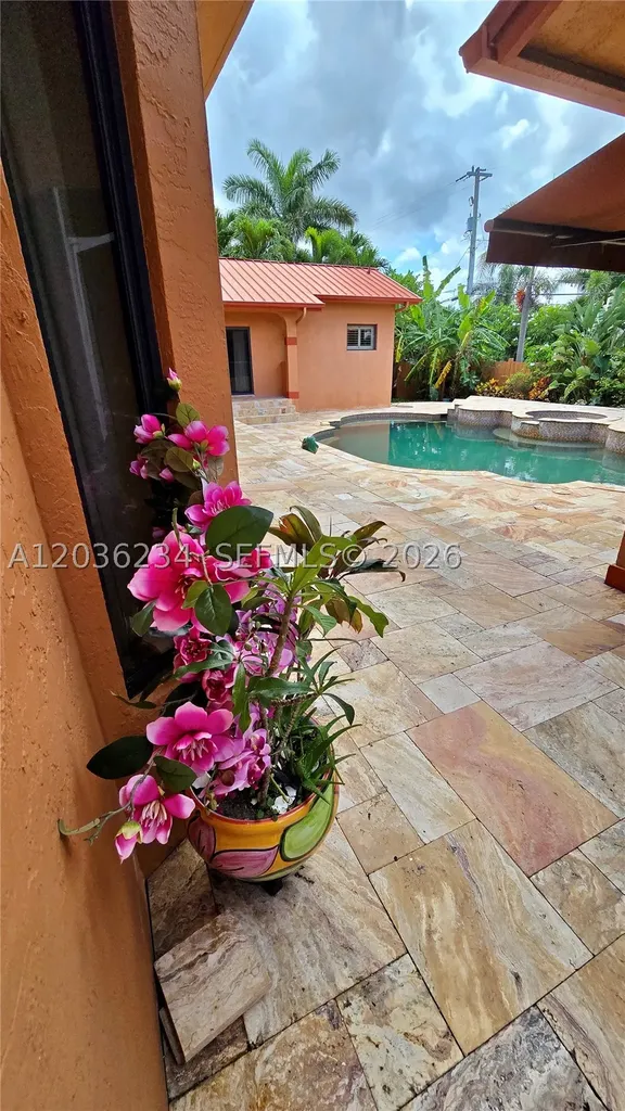 741 Tyler Street Hollywood FL 33019