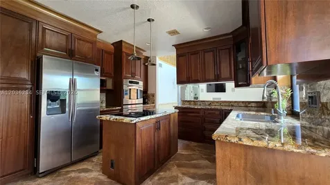 741 Tyler Street Hollywood FL 33019