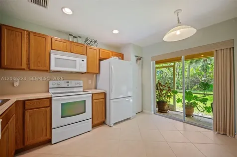 6086 Southard Street West Palm Beach FL 33411