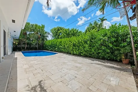 11530 NE 22nd Drive North Miami FL 33181