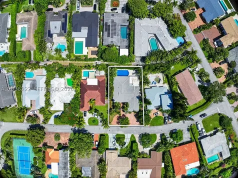 11530 NE 22nd Drive North Miami FL 33181