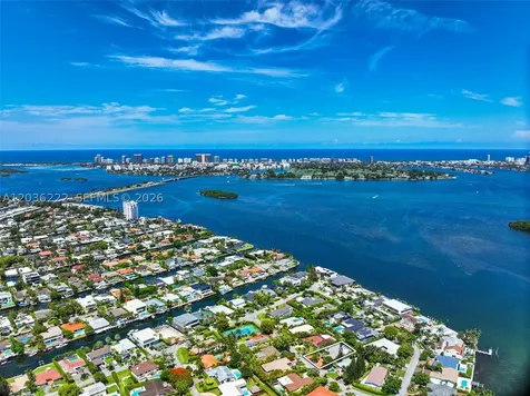 11530 NE 22nd Drive North Miami FL 33181