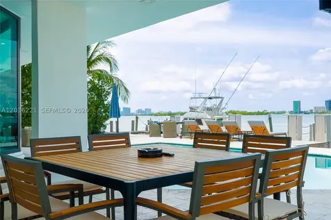 7720 Miami View Drive North Bay Village FL 33141
