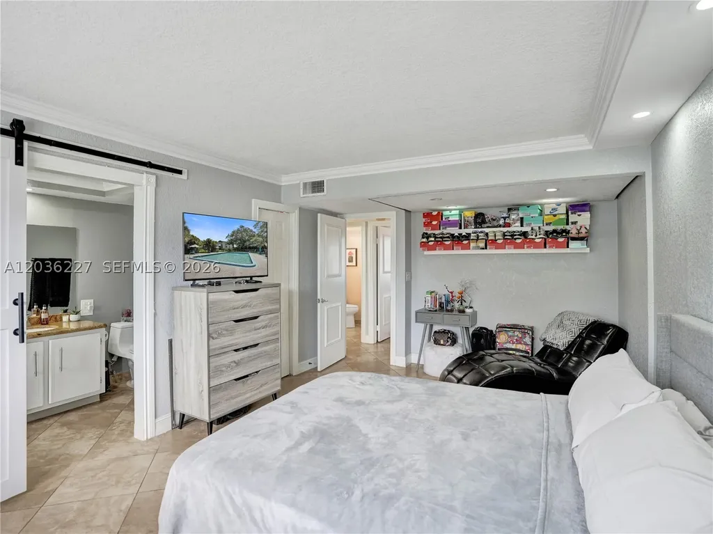 9440 SW 8th Street Boca Raton FL 33428