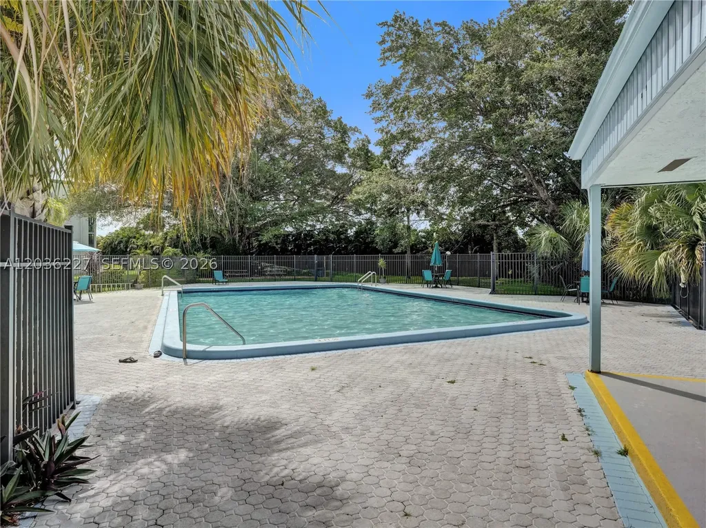 9440 SW 8th Street Boca Raton FL 33428