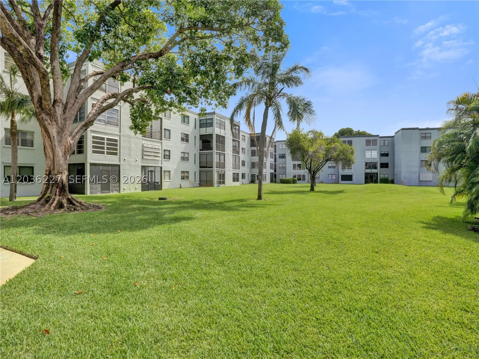 9440 SW 8th Street Boca Raton FL 33428