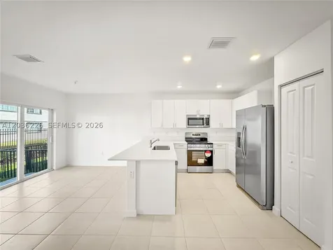 3770 SW 50th Avenue Pembroke Park FL 33023