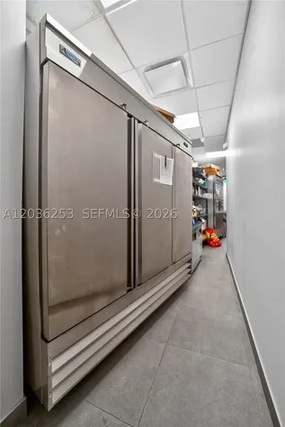 2 S Biscayne Boulevard Miami FL 33131