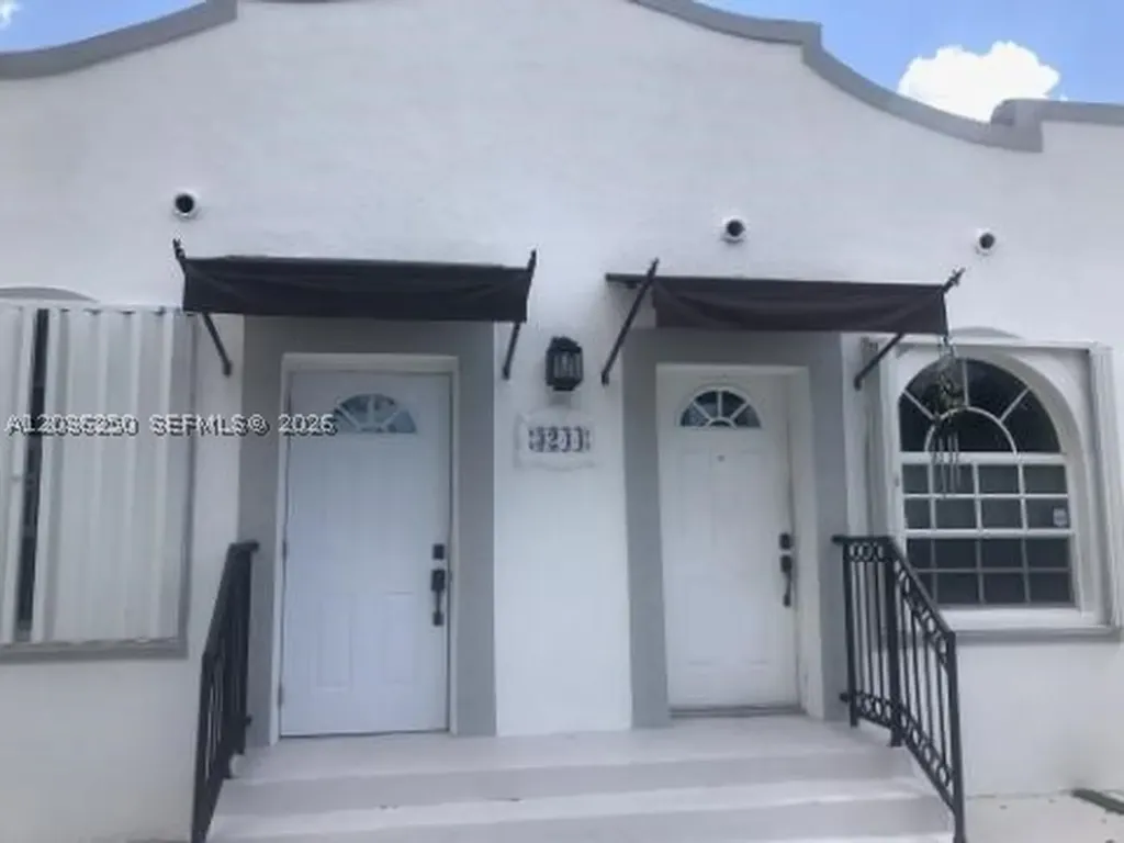 3244 SW 3rd Street Miami FL 33135