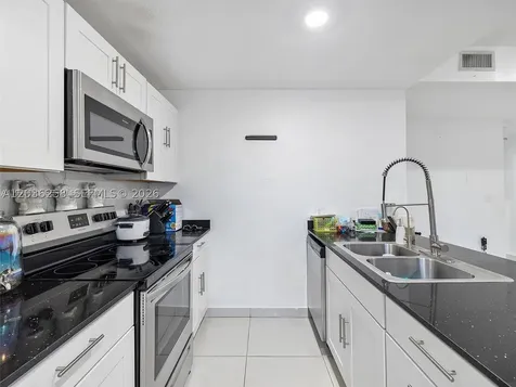 25888 SW 139th Pth Homestead FL 33032