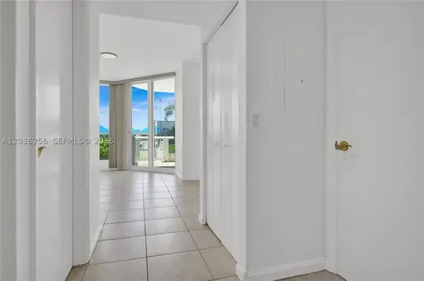 4779 Collins Avenue Miami Beach FL 33140