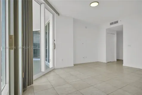 4779 Collins Avenue Miami Beach FL 33140