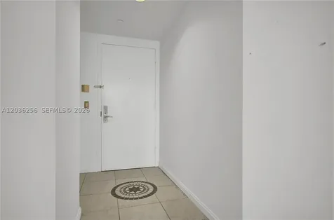 4779 Collins Avenue Miami Beach FL 33140