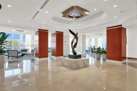 4779 Collins Avenue Miami Beach FL 33140