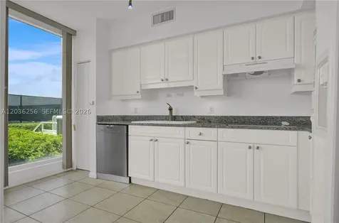 4779 Collins Avenue Miami Beach FL 33140
