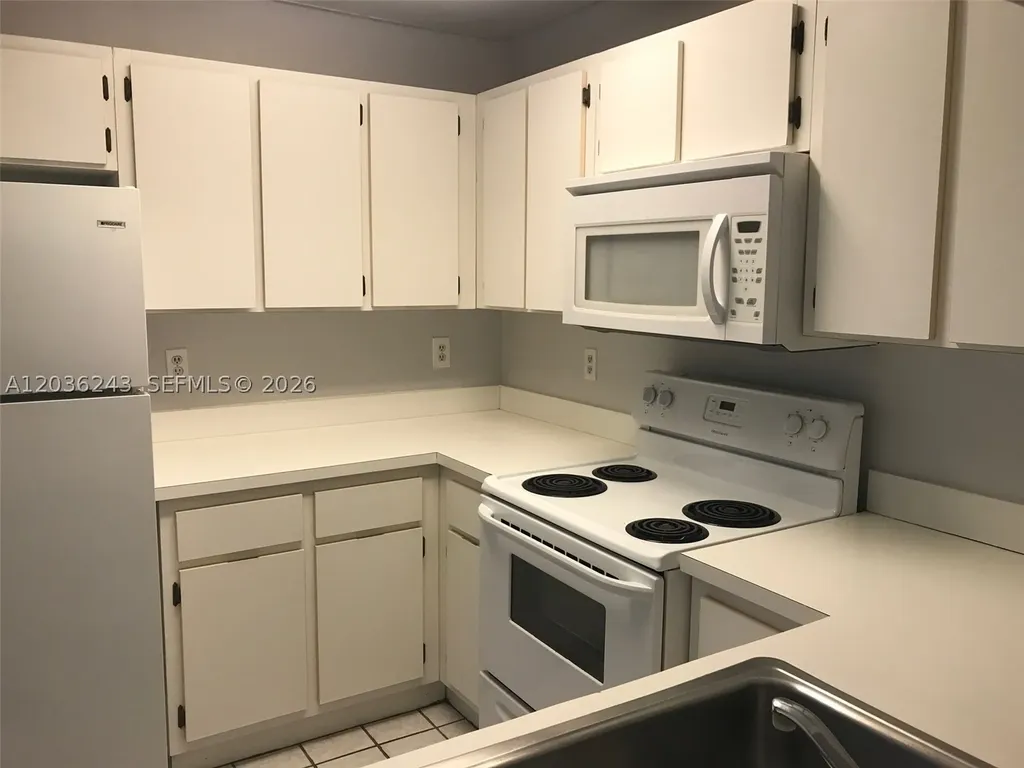 9810 Hammocks Boulevard Miami FL 33196