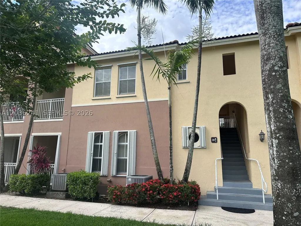 10132 NW 7th Street Miami FL 33172
