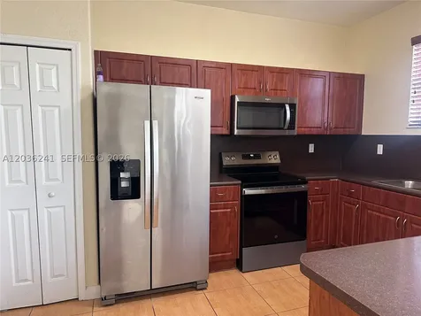 10132 NW 7th Street Miami FL 33172