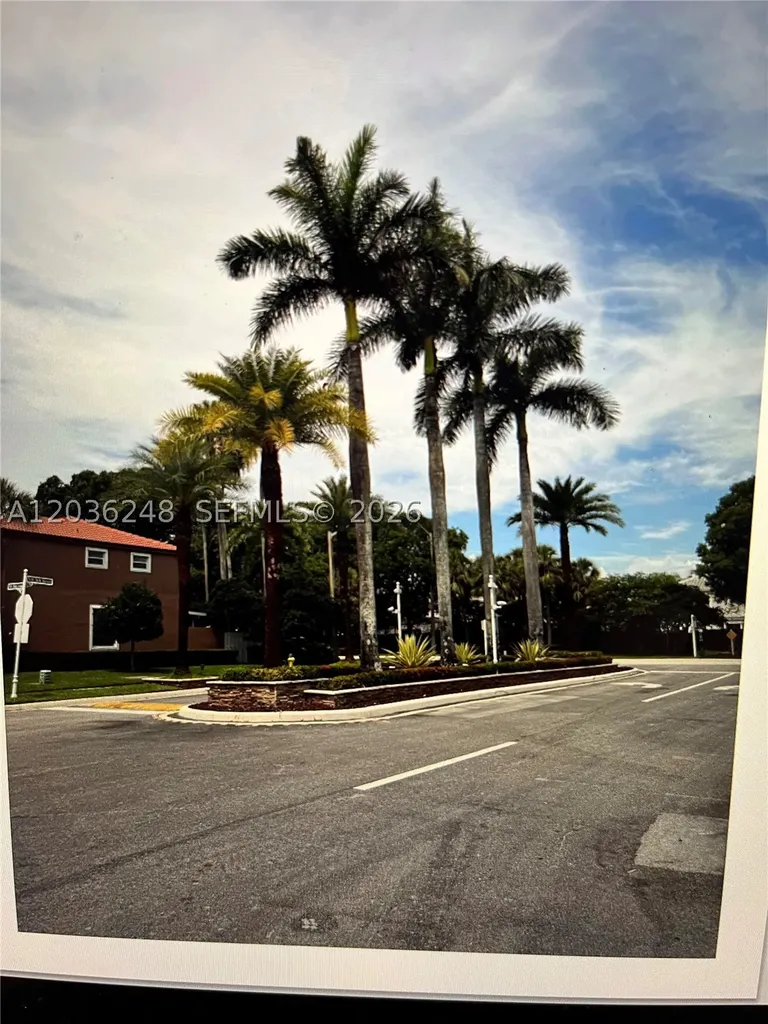 15112 NW 8th Street Pembroke Pines FL 33028