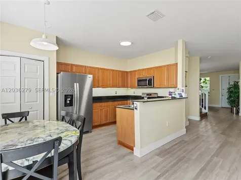 8128 NW 108th Court Doral FL 33178