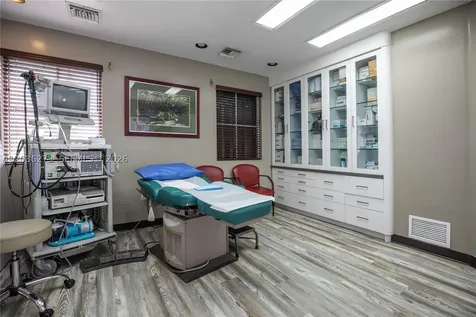 7765 SW 87th Avenue Miami FL 33173