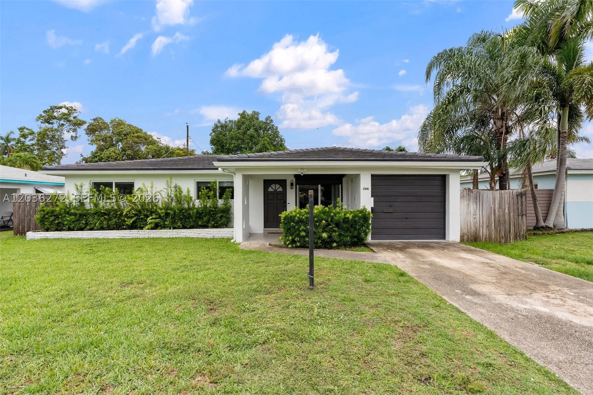706 N 32nd Court Hollywood FL 33021