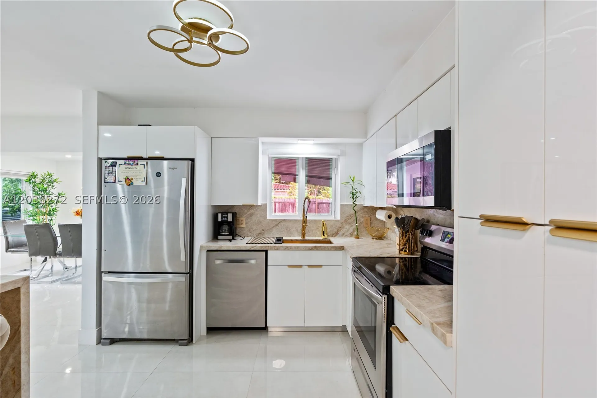 706 N 32nd Court Hollywood FL 33021