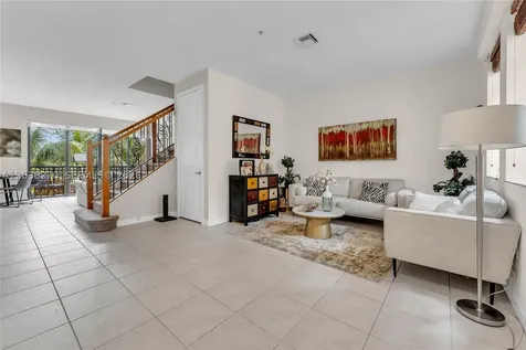 2925 NW 126th Avenue Sunrise FL 33323