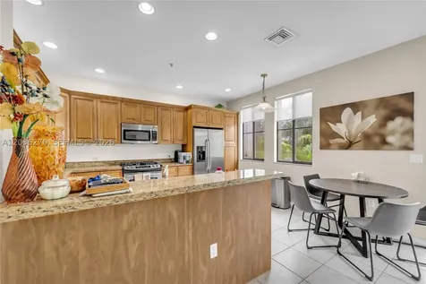 2925 NW 126th Avenue Sunrise FL 33323