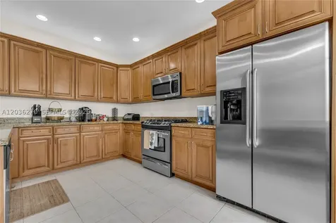 2925 NW 126th Avenue Sunrise FL 33323