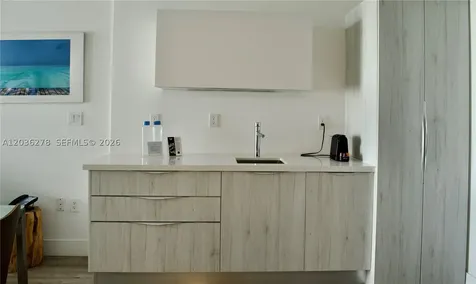 6080 Collins Avenue Miami Beach FL 33140