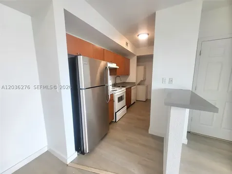 120 SW 8th Avenue Miami FL 33130