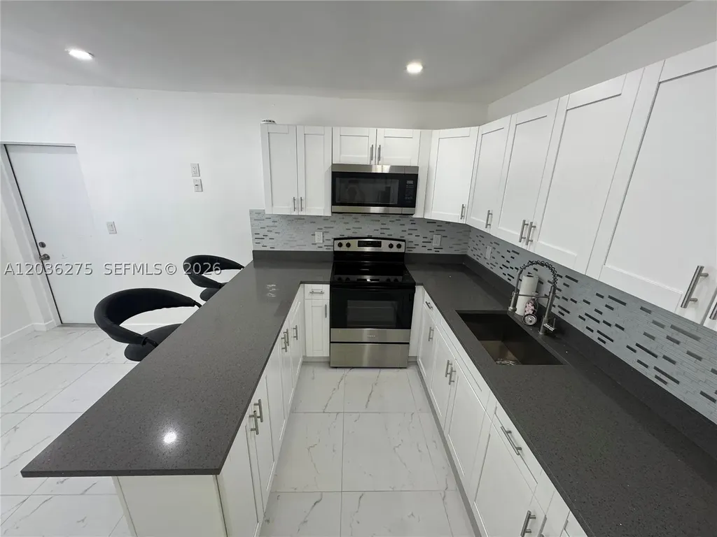 2192 NE 56th Court Fort Lauderdale FL 33308