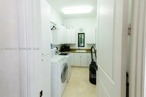 6220 SW 86th Street Miami FL 33143
