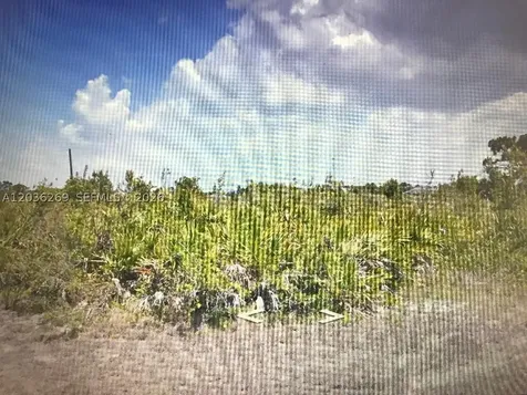 6 Trim Court Other City - In The State Of Florida FL 33946