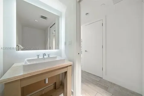102 24th Street Miami Beach FL 33139