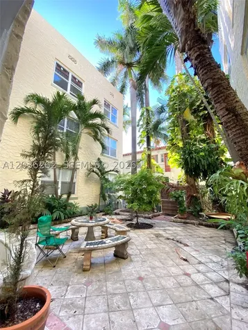 900 16th Street Miami Beach FL 33139