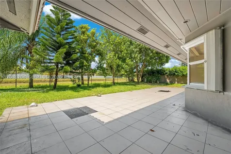 15241 SW 150th Street Miami FL 33196