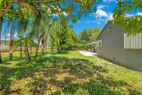 15241 SW 150th Street Miami FL 33196