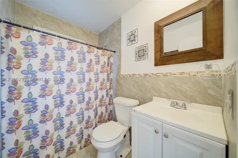 7620 - 7622 SW 21st Street Miami FL 33155