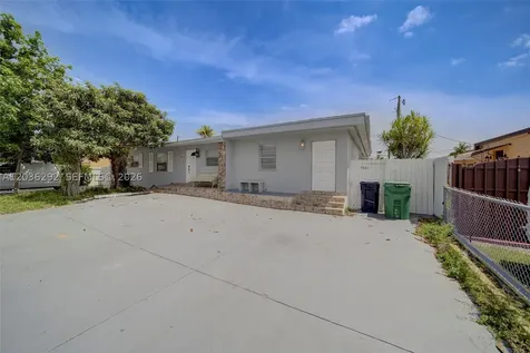 7620 - 7622 SW 21st Street Miami FL 33155