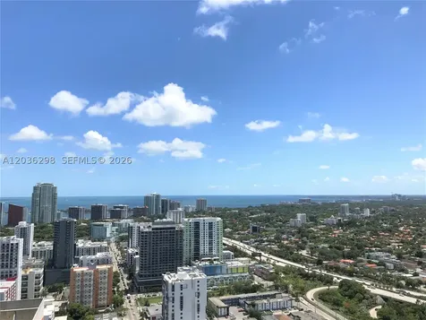 185 SW 7th Street Miami FL 33130