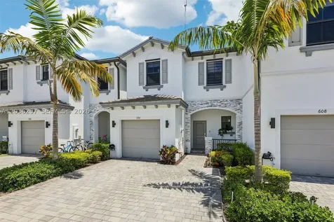 592 NW 203rd Terrace Miami Gardens FL 33169