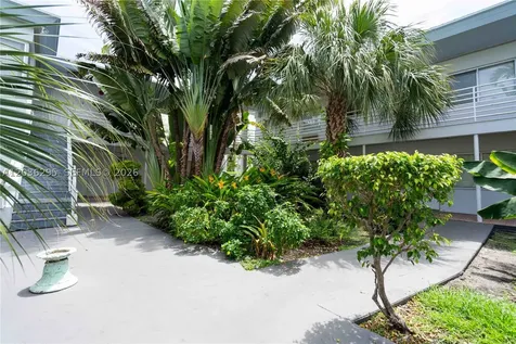 8300 Abbott Miami Beach FL 33141